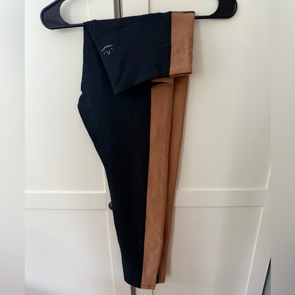 NWOT Beyond Yoga Spacedye Vitality Colorblock Legging
